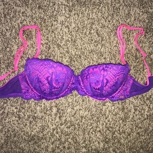 Victoria’s Secret PINK push up bra